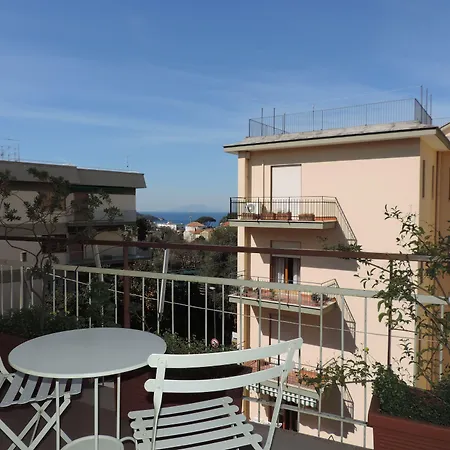 Soggiornisorrento Couette-café 3*